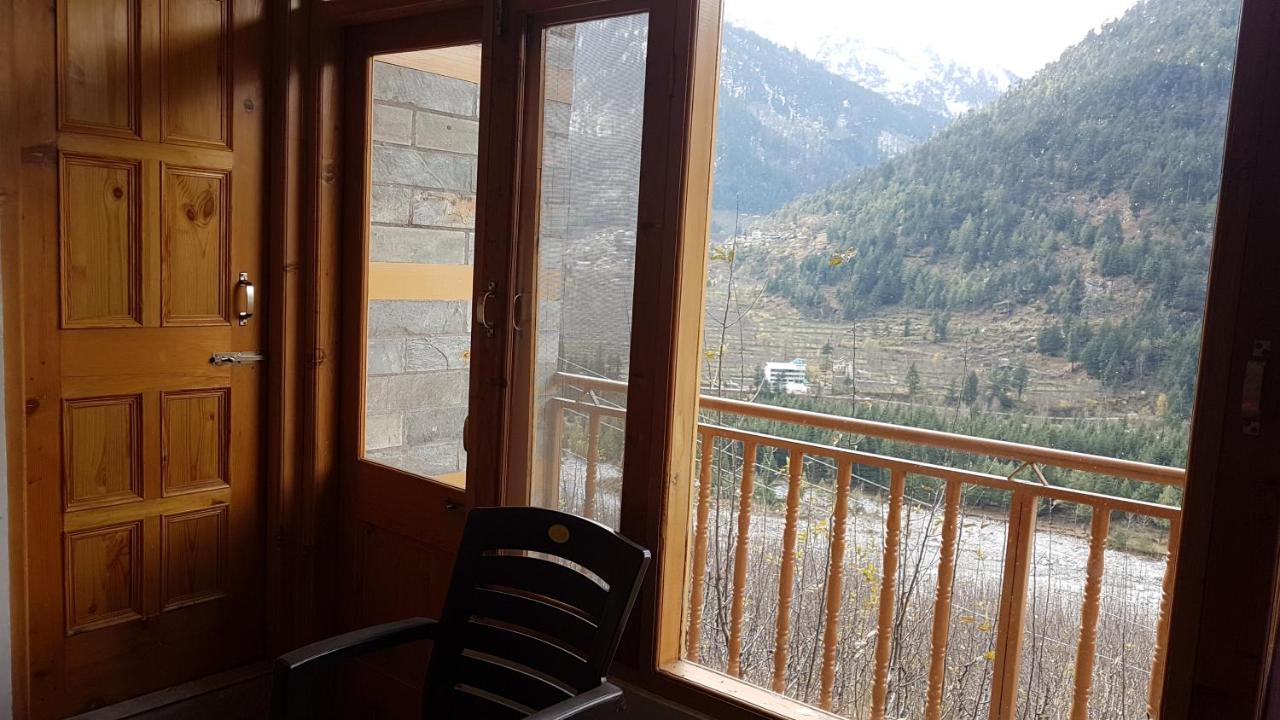 Sunface Homestay Manāli Eksteriør billede
