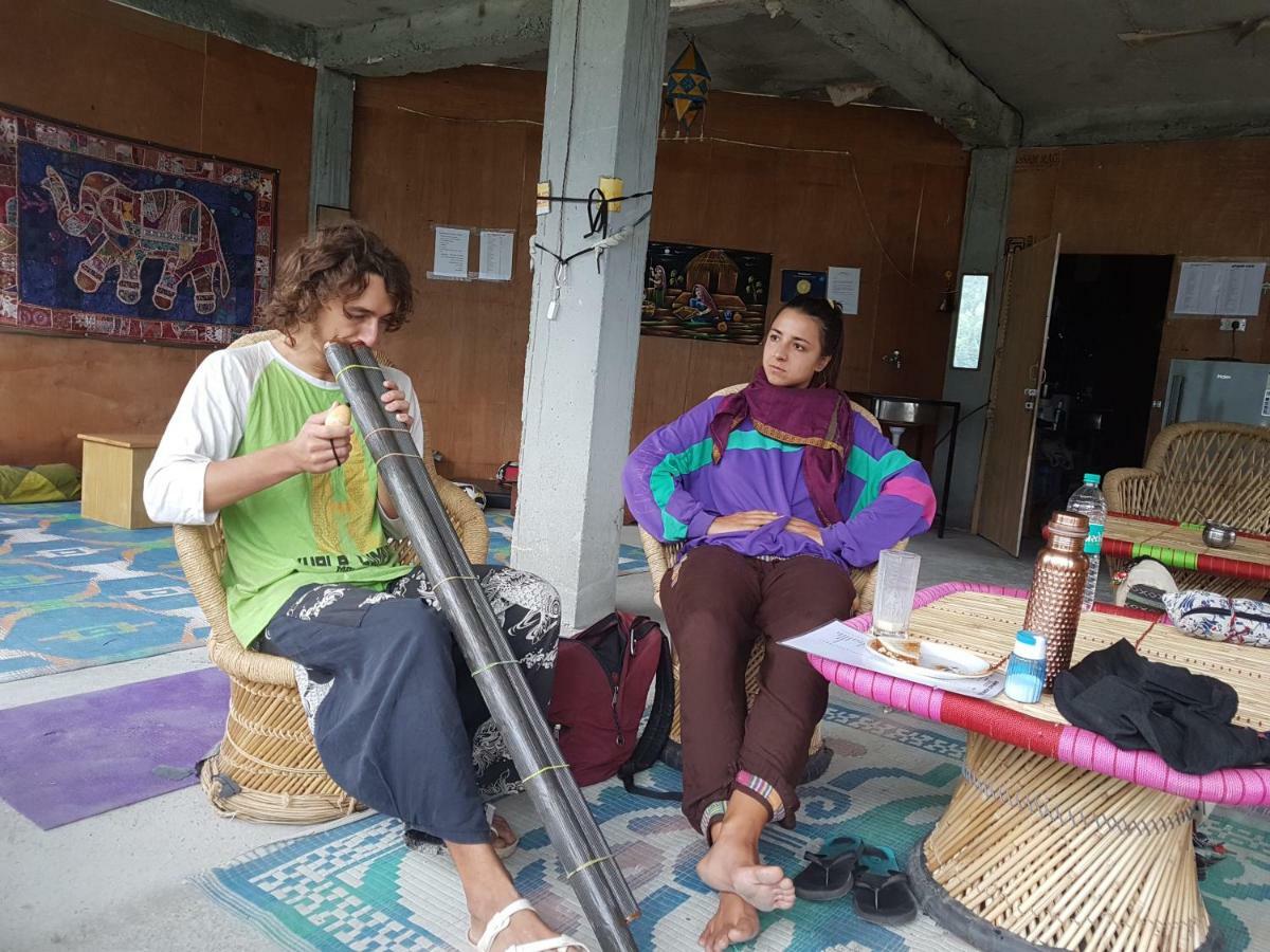Sunface Homestay Manāli Eksteriør billede