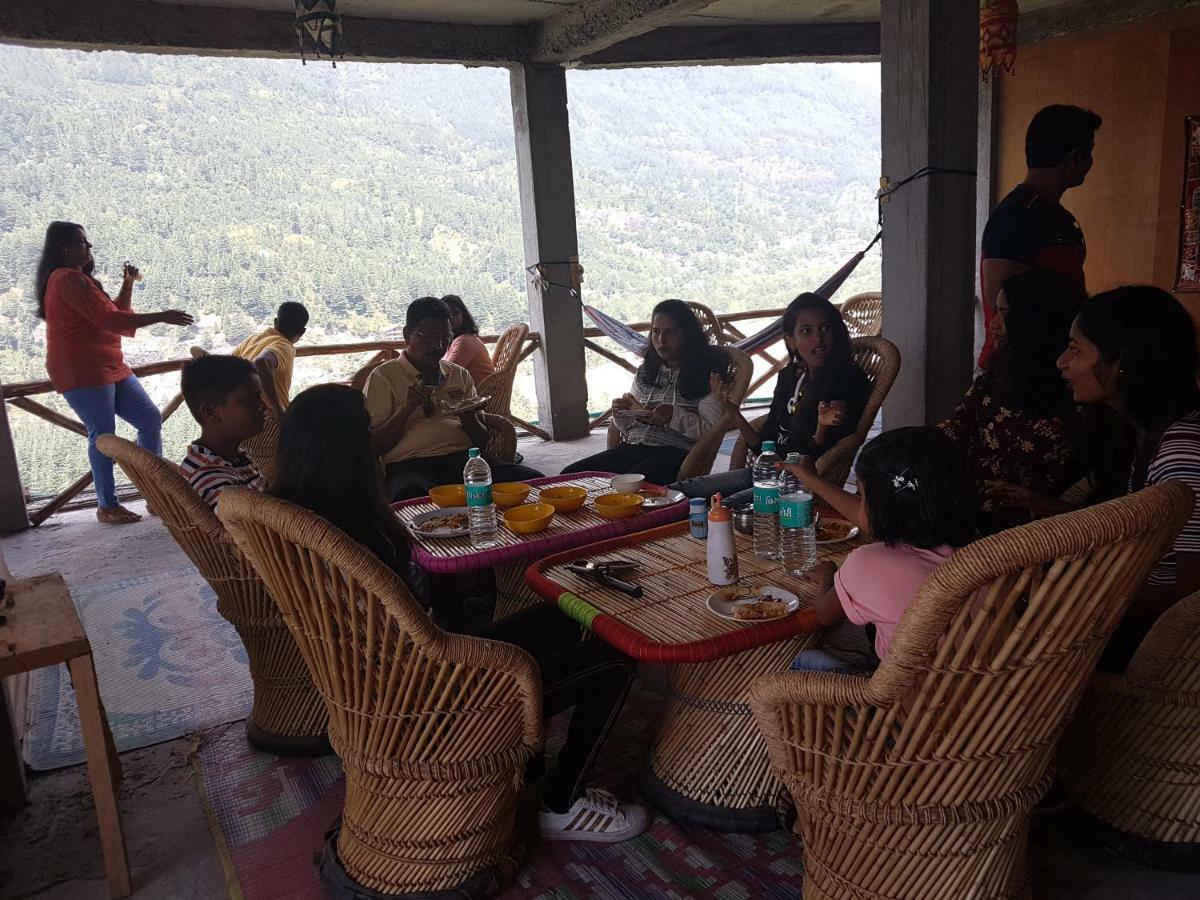 Sunface Homestay Manāli Eksteriør billede